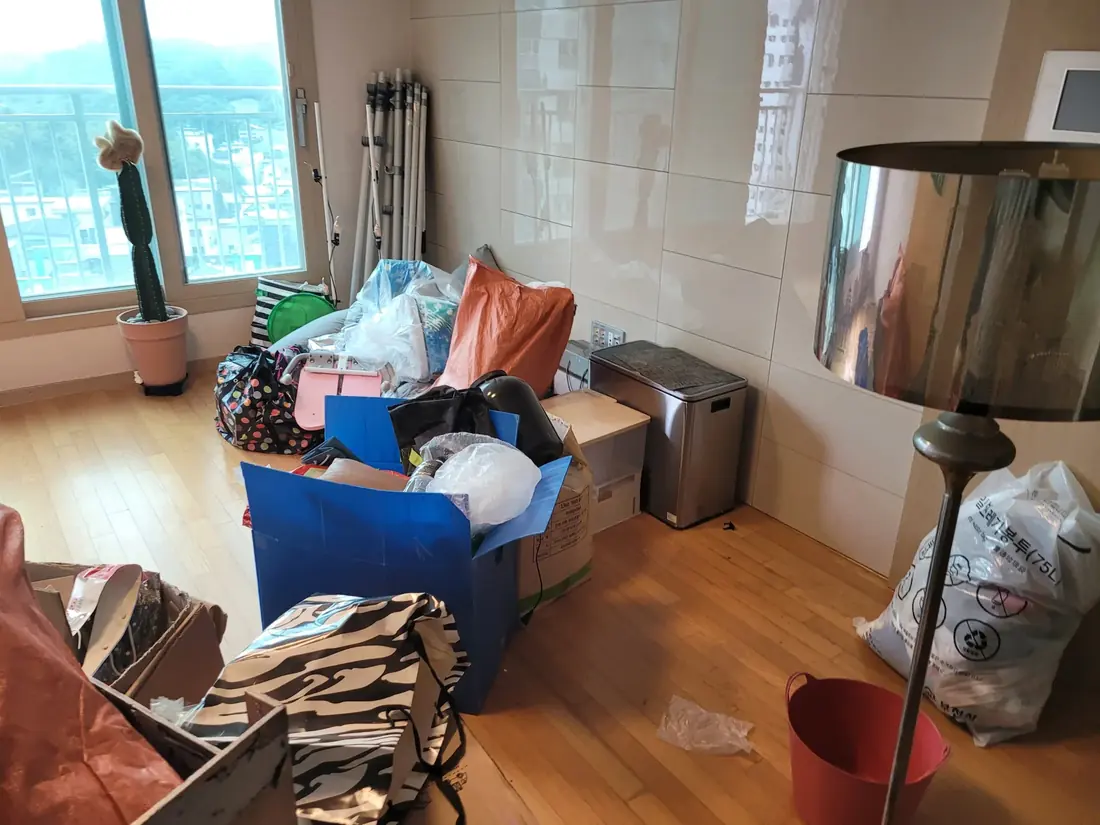 유품정리 특수청소비용 관련 정리 현장 사진